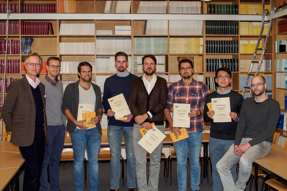 Von links nach rechts: Professor von Weizsäcker, Dr. Christian Feilcke, Florian Inderst, Jakob Gebauer, Johannes Dachsel, Franz Dyrda, Marco Xu, Thomas Daske